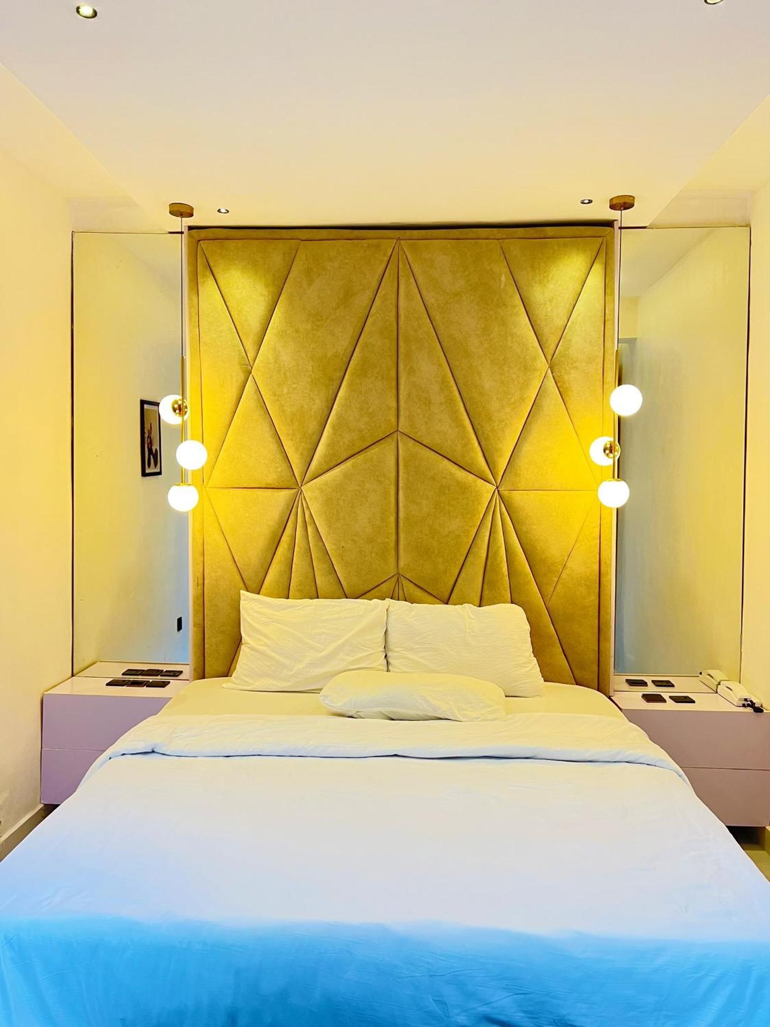 Austra Hotels And Apartments Maitama 아부자 외부 사진