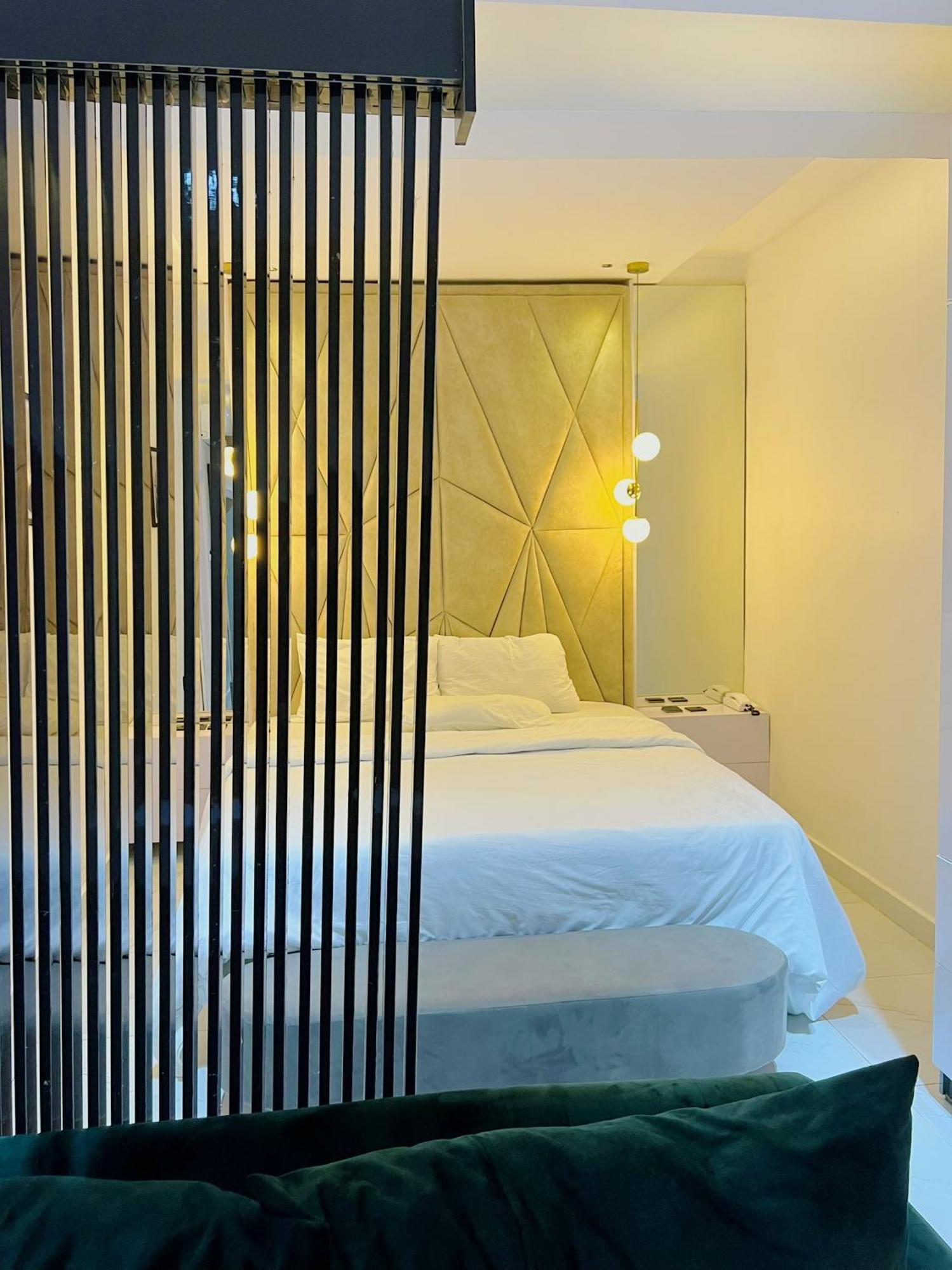 Austra Hotels And Apartments Maitama 아부자 외부 사진