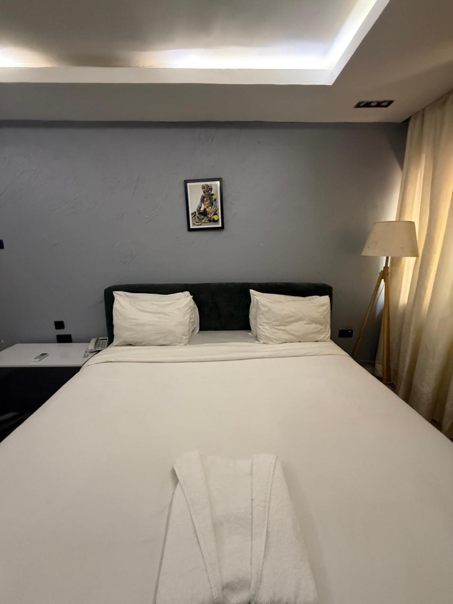Austra Hotels And Apartments Maitama 아부자 외부 사진